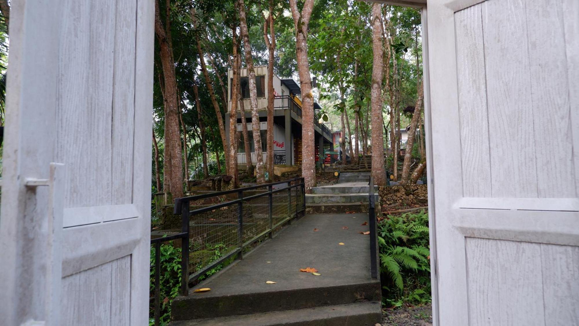 Hau Eco Lodges Citumang Pangandaran Luaran gambar